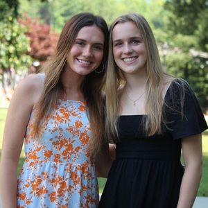 Meet your Posher, Lily